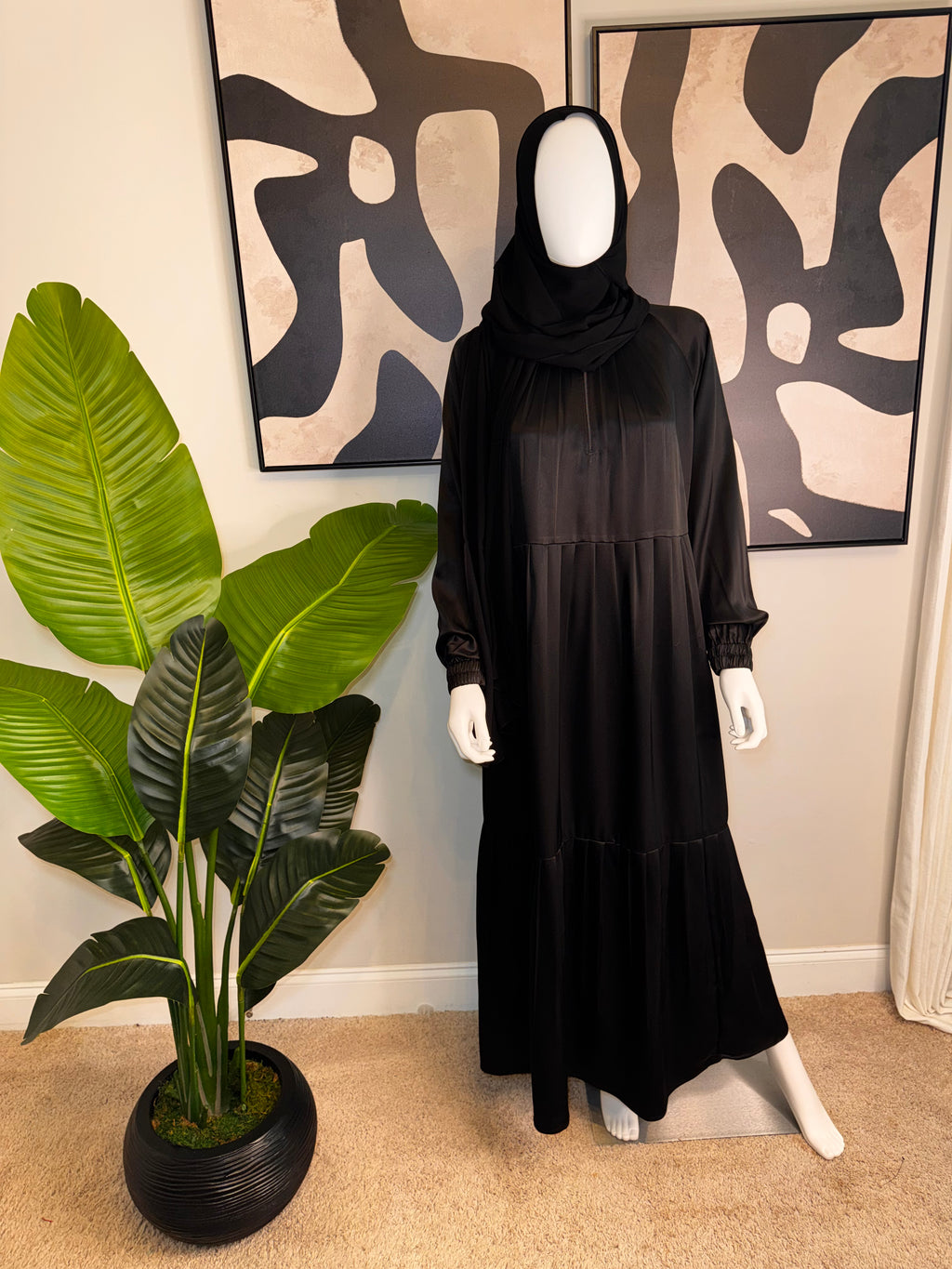 Sabriyyah Tiered Abaya